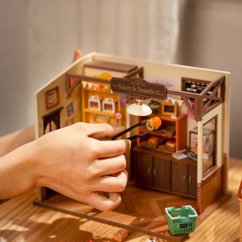 Becca's Bakery 3D Wooden Puzzle