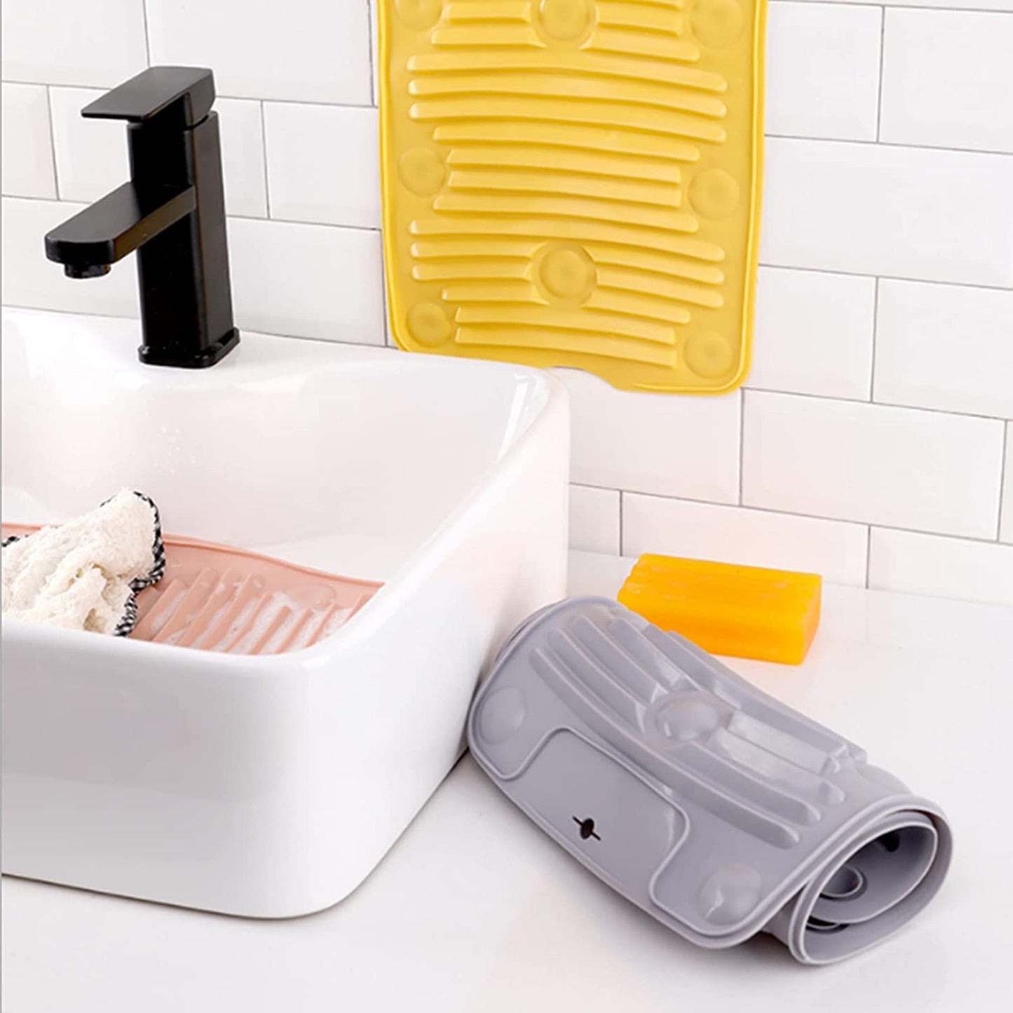 Multifunctional Folding Washboard With Suction Cups