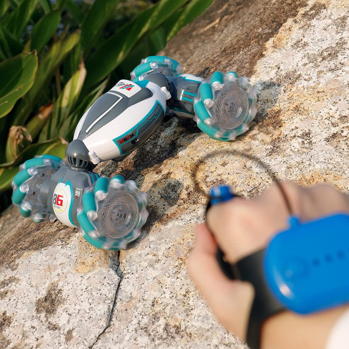 Gesture RC Stunt Car Toys