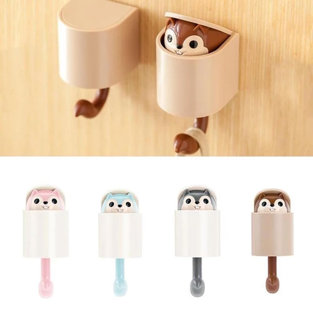[Buy 2 Get 1 Free] Cute Squirrel Decoration Hook